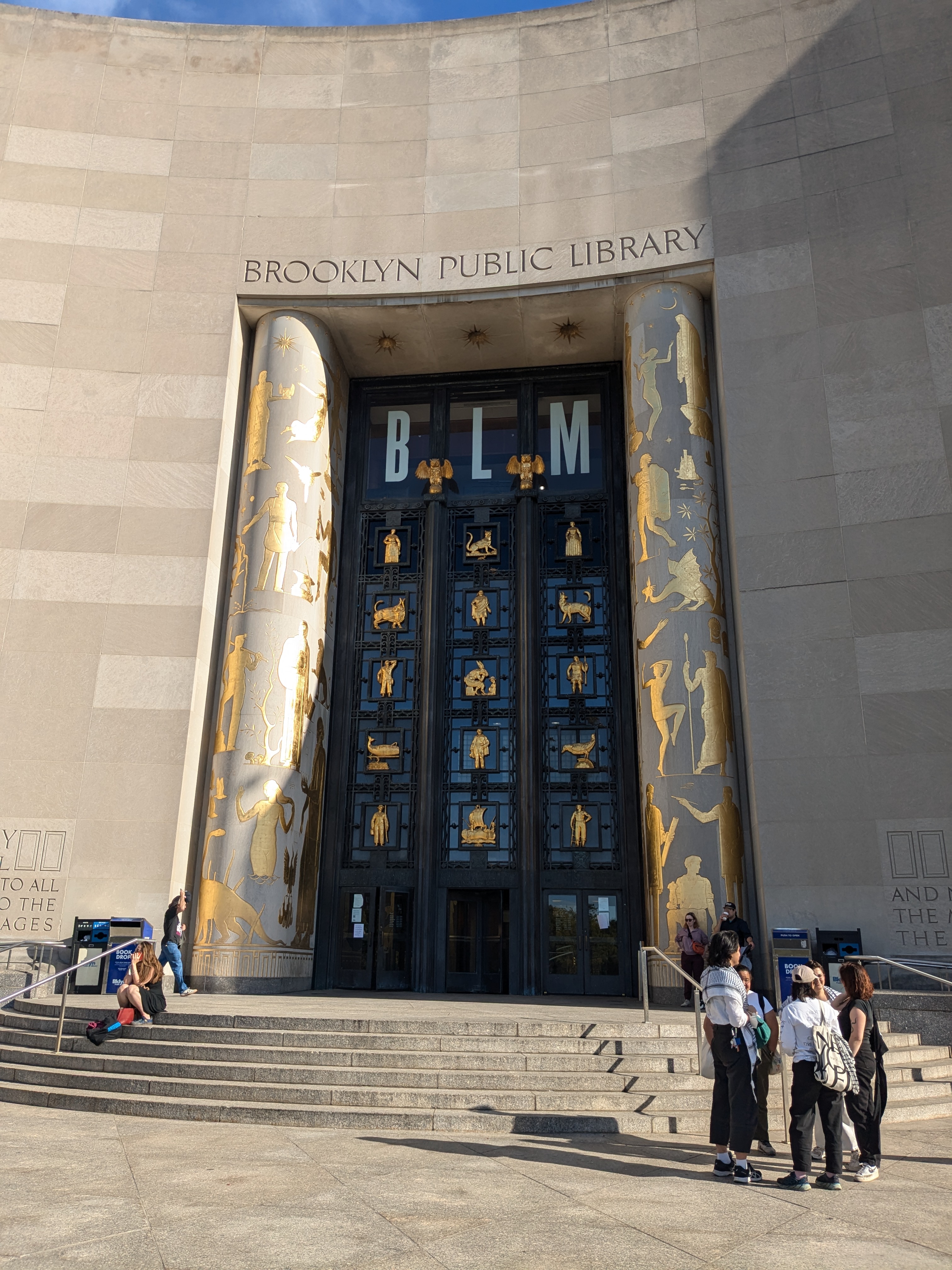 Nine Things You Should Know About the BKLYN Fashion Academy